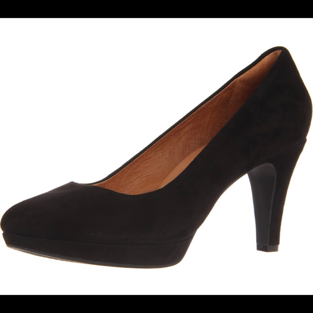 Clarks Indigo Wessex Wyvern heels black 6